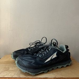 Lightly worn (30 miles) women’s Lone Peak Altra